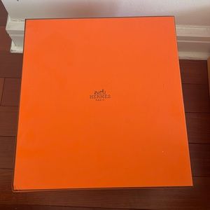 Hermes box